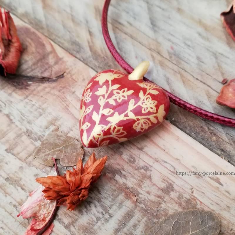 Collier coeur porcelaine -cadeau noces de porcelaine rouge et or