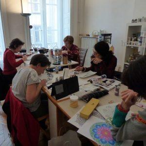 Cours de peinture sur porcelaine L' Atelier Porcelaine