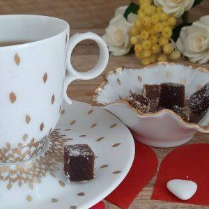 tasses thé ou café porcelaine et or